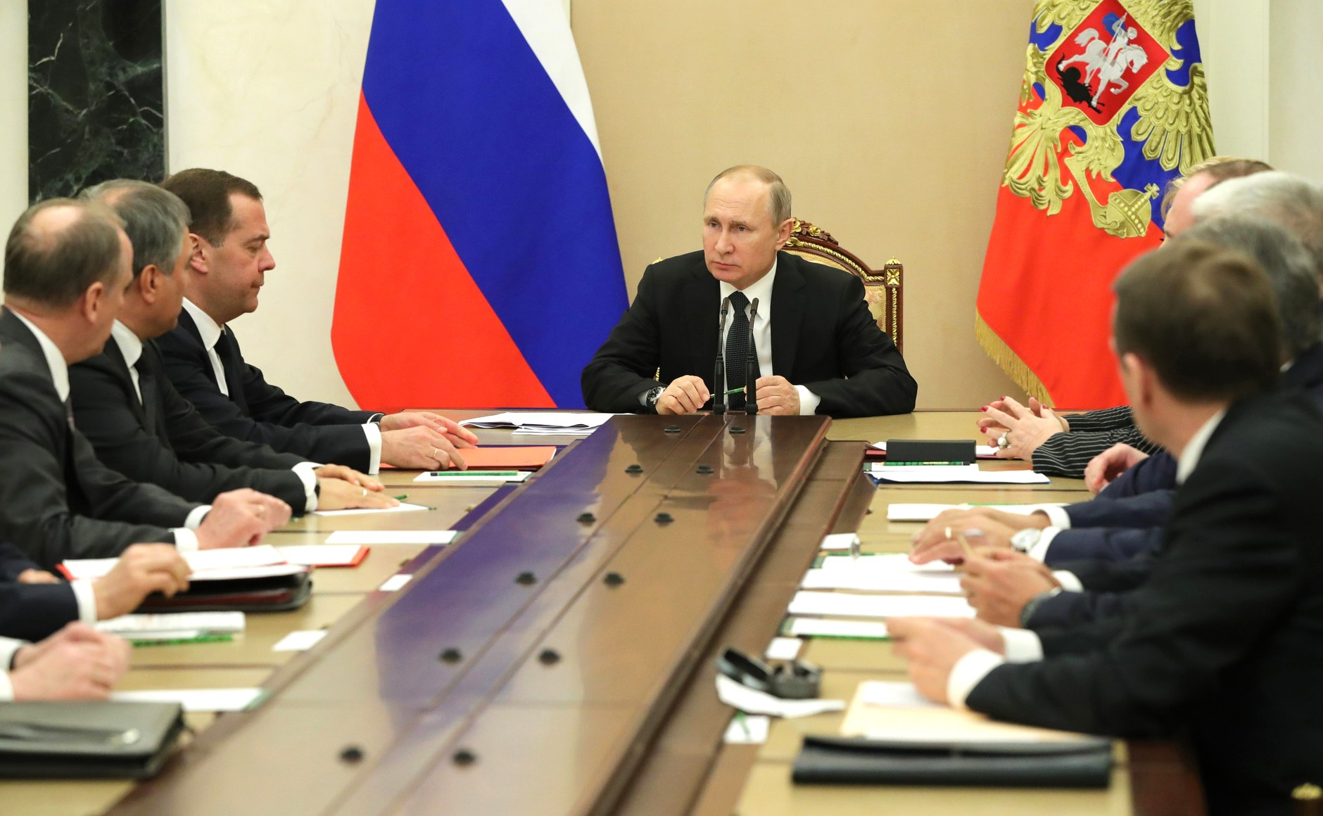 Песков: Путин обсудил ход спецоперации с членами Совбеза РФ