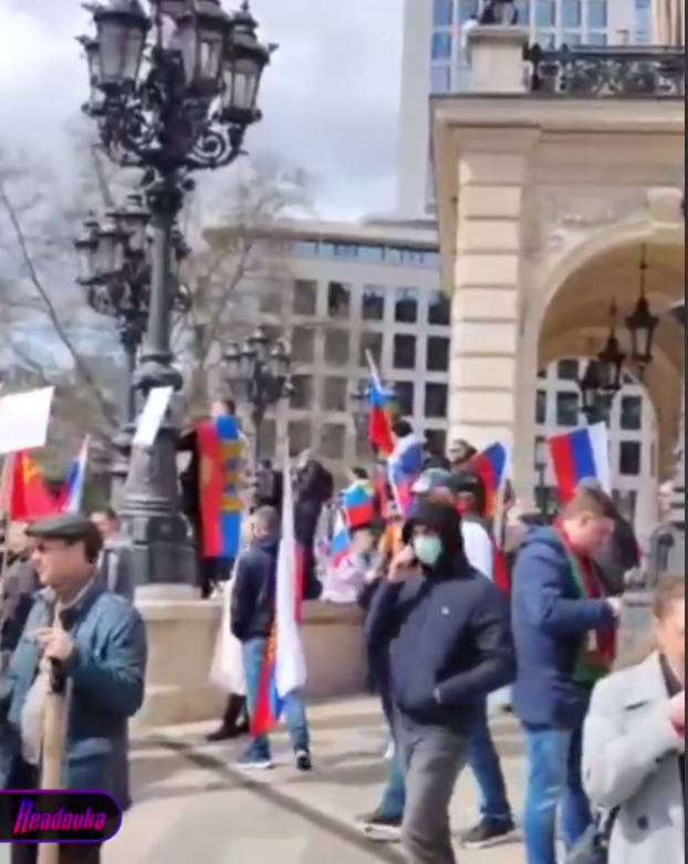 В Германии и Италии проходят акции в поддержку России