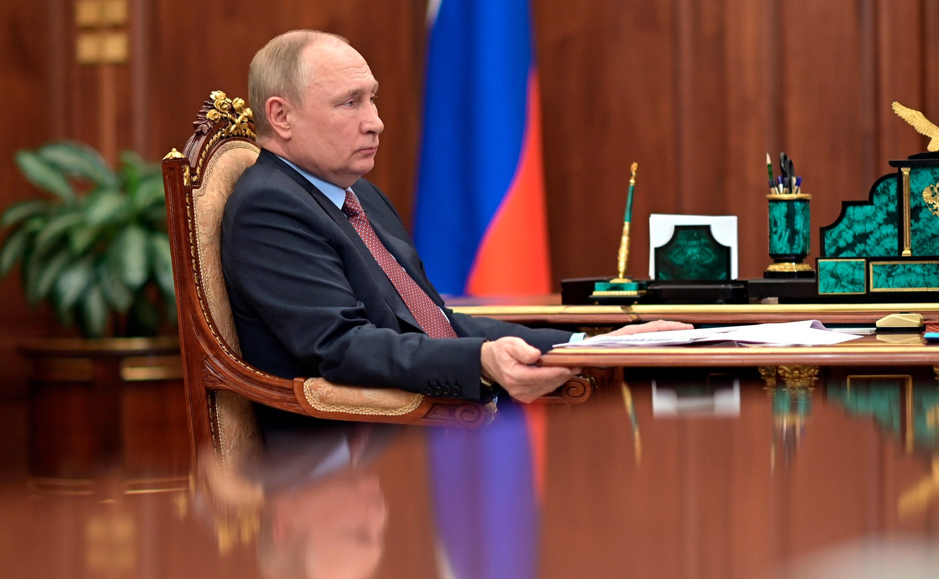 Путин поручил продлить программу по развитию Крыма и Севастополя