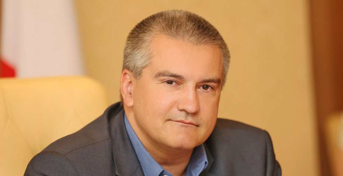 Глава Крыма: «Непонятно, как теперь будут писать имя и фамилию Зеленского на английском»