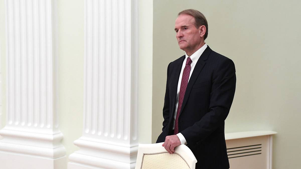 Медведчук обратился к Путину и Зеленскому с просьбой обменять его на военнослужащих и жителей Мариуполя