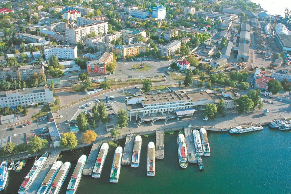 Украинцы стали задаваться вопросом – не лучше ли просто сдавать города