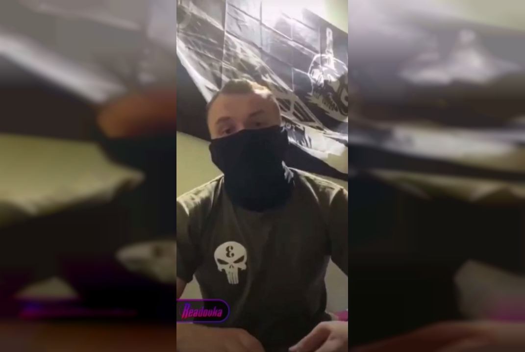 Нацист из «Азова» призвал резать головы детям на Донбассе