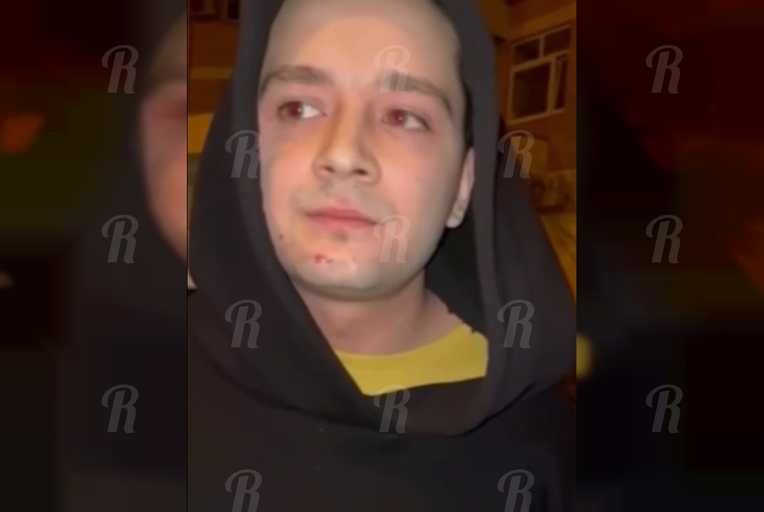 «Обезглавивший» картонную фигуру бабушки со знаменем Победы в Куркино приносит свои извинения