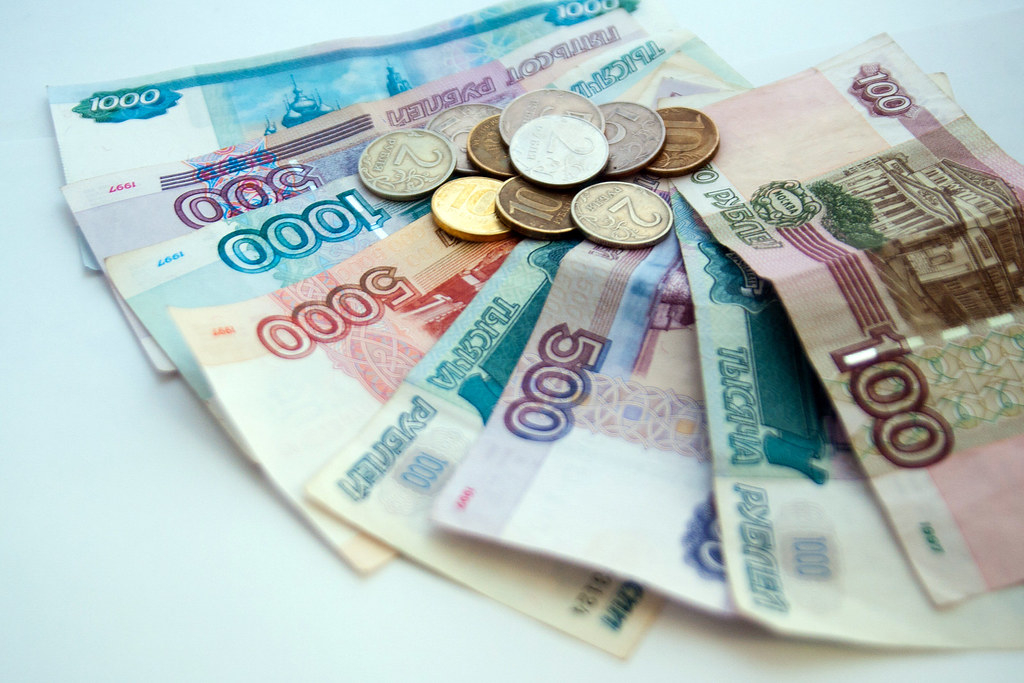 ФНБ России будет пополняться в рублях