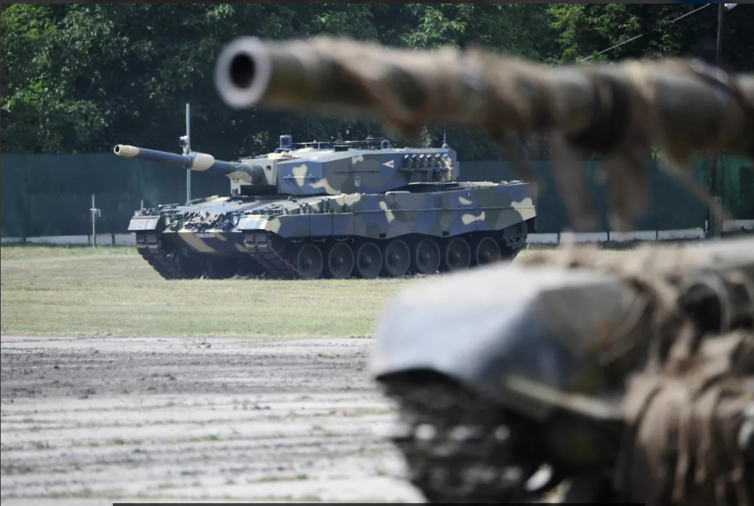Германия поставит Киеву тяжелое вооружение, которого у нее нет