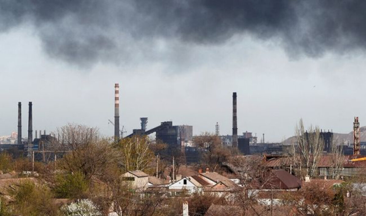 Еще 40 человек эвакуировали с территории комбината «Азовсталь»