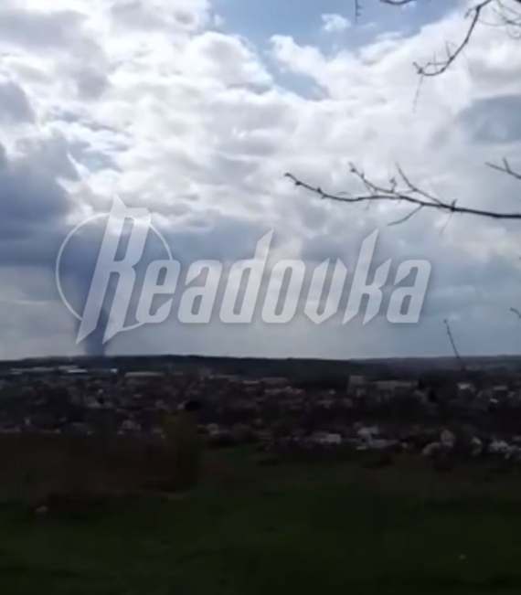 Появились кадры взрывов в Белгородской области