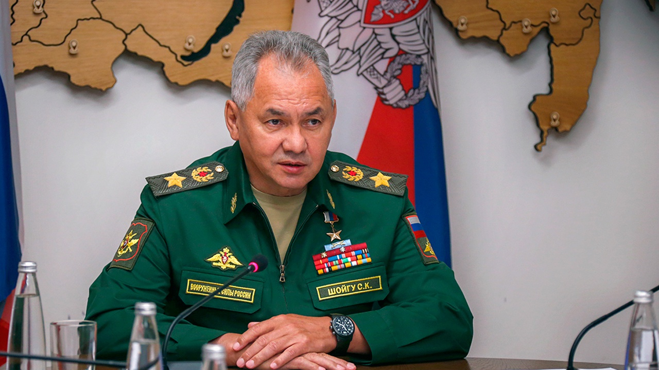 Шойгу провел переговоры с турецким коллегой