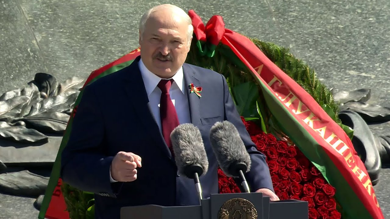 Лукашенко: белорусы не имеют права не поддерживать Россию