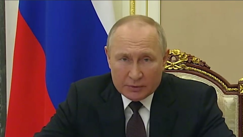 Путин: Европа ради сохранения своего доминирования готова жертвовать остальным миром