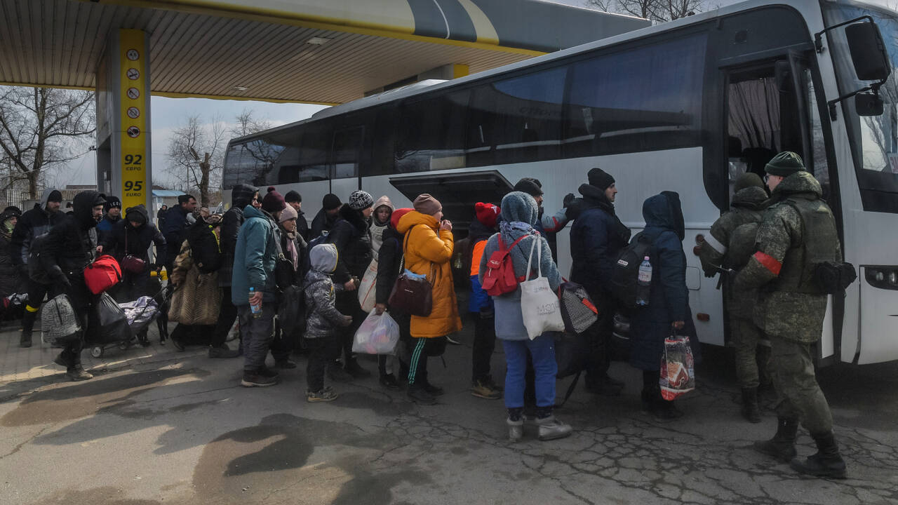 За сутки поступило почти 120 просьб об эвакуации с Украины от граждан разных стран