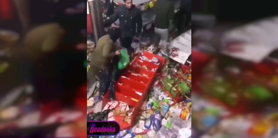 В Иране начался массовый грабеж продуктовых магазинов