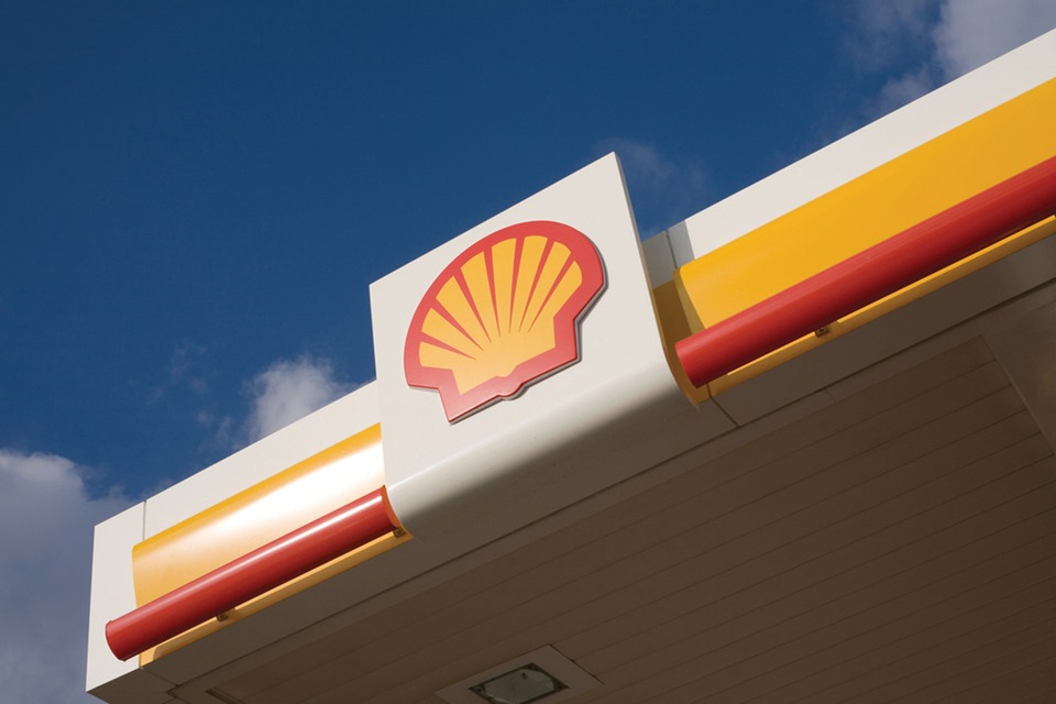 Shell закрывает свои АЗС в России