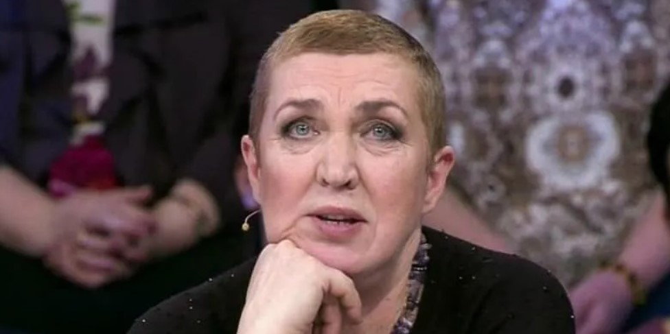 Певица Жанна Рождественская попала в лапы мошенников