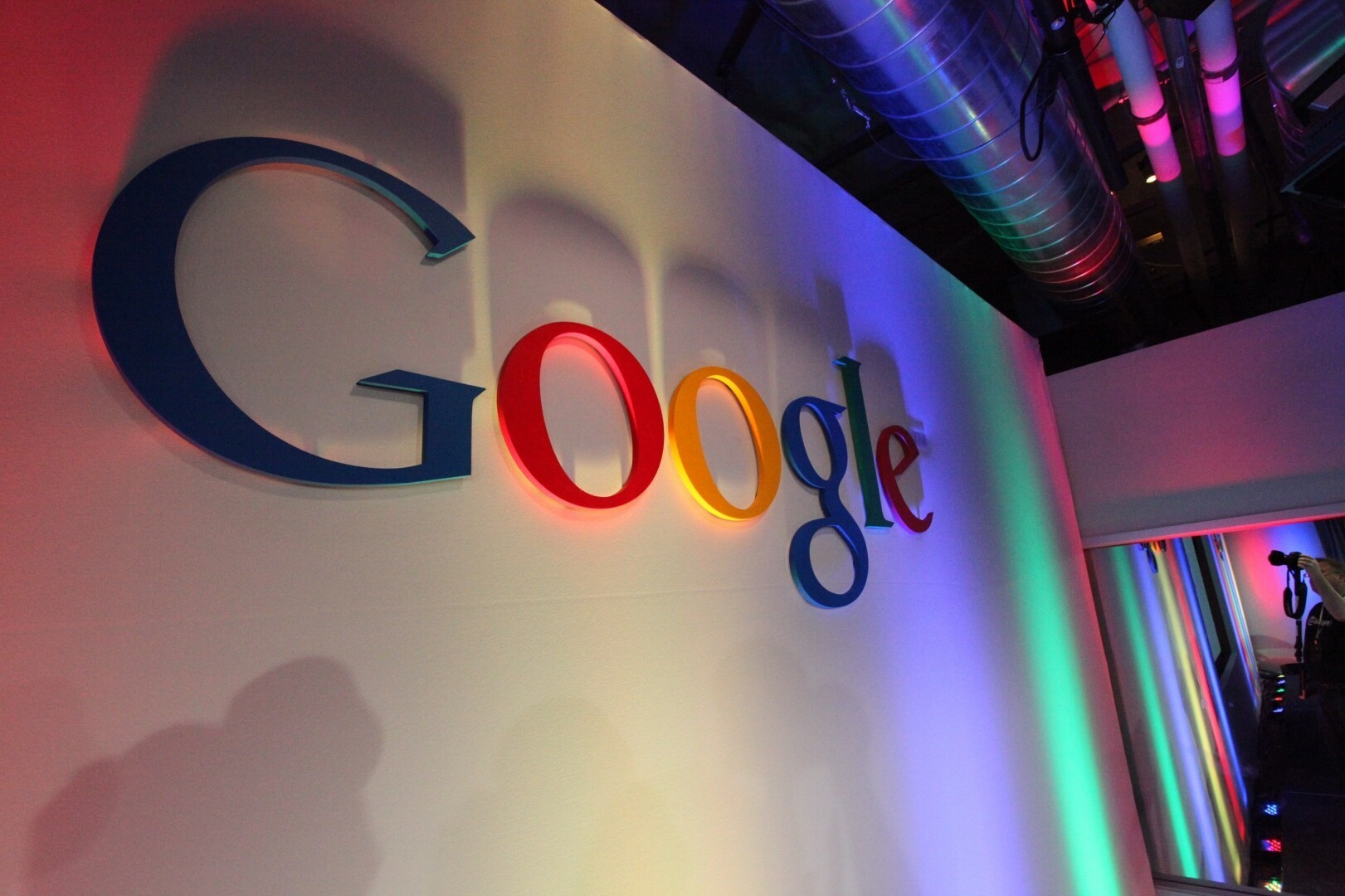 WSJ: Google вывел большую часть своих сотрудников из России