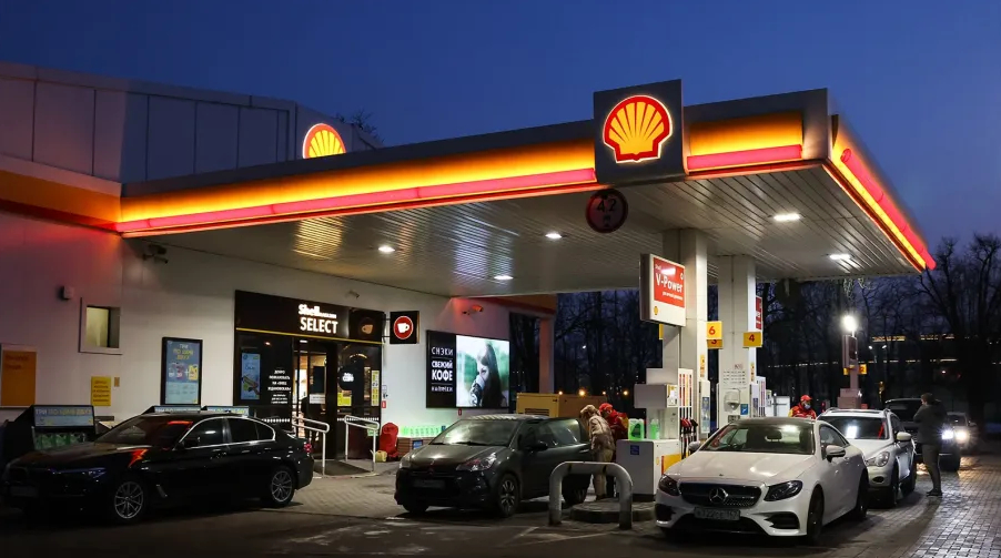 ФАС одобрила покупку ЛУКОЙЛом завода и сети АЗС Shell
