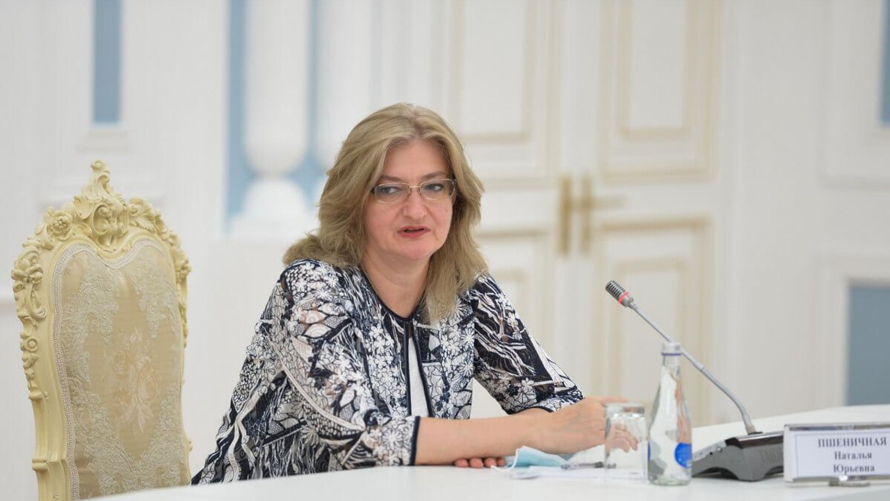 «Я еще вернусь»: когда начнется новая волна COVID-19?