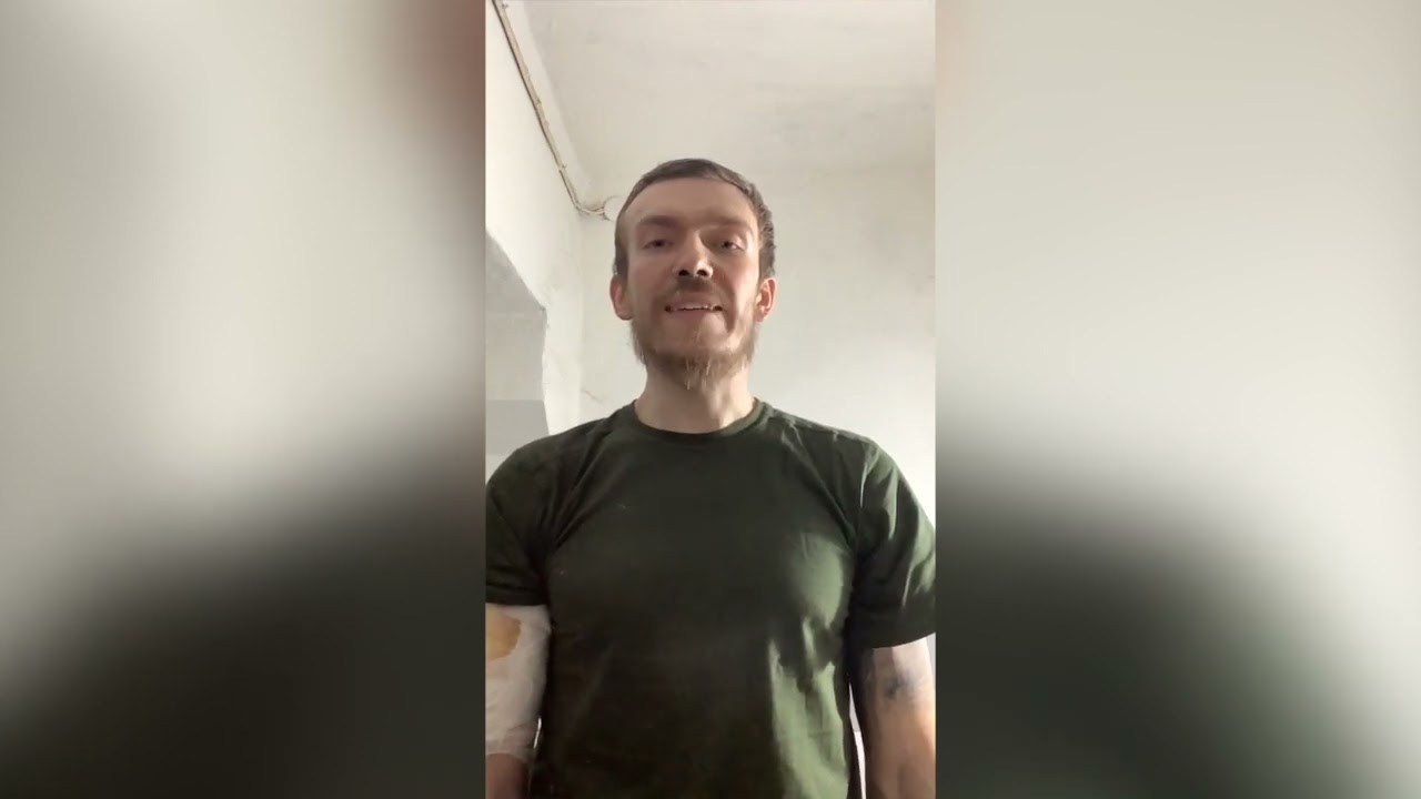 Командир «Азова» Денис Прокопенко (Редис) вышел с «Азовстали» и сдался в плен