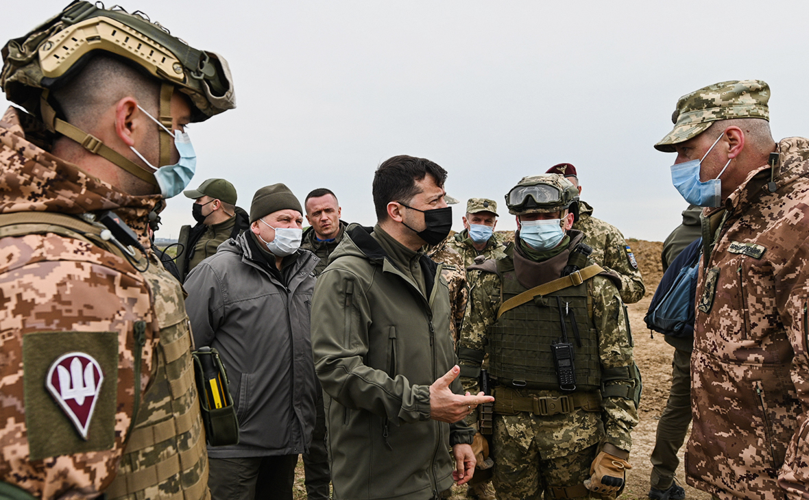 Рада продлила военное положение на Украине до 23 августа