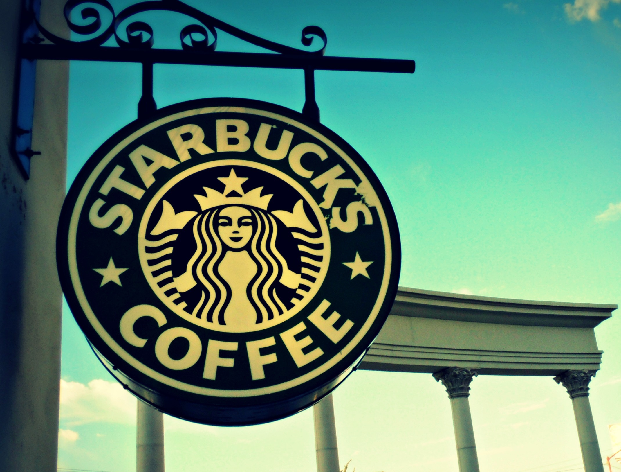 Starbucks уходит с российского рынка