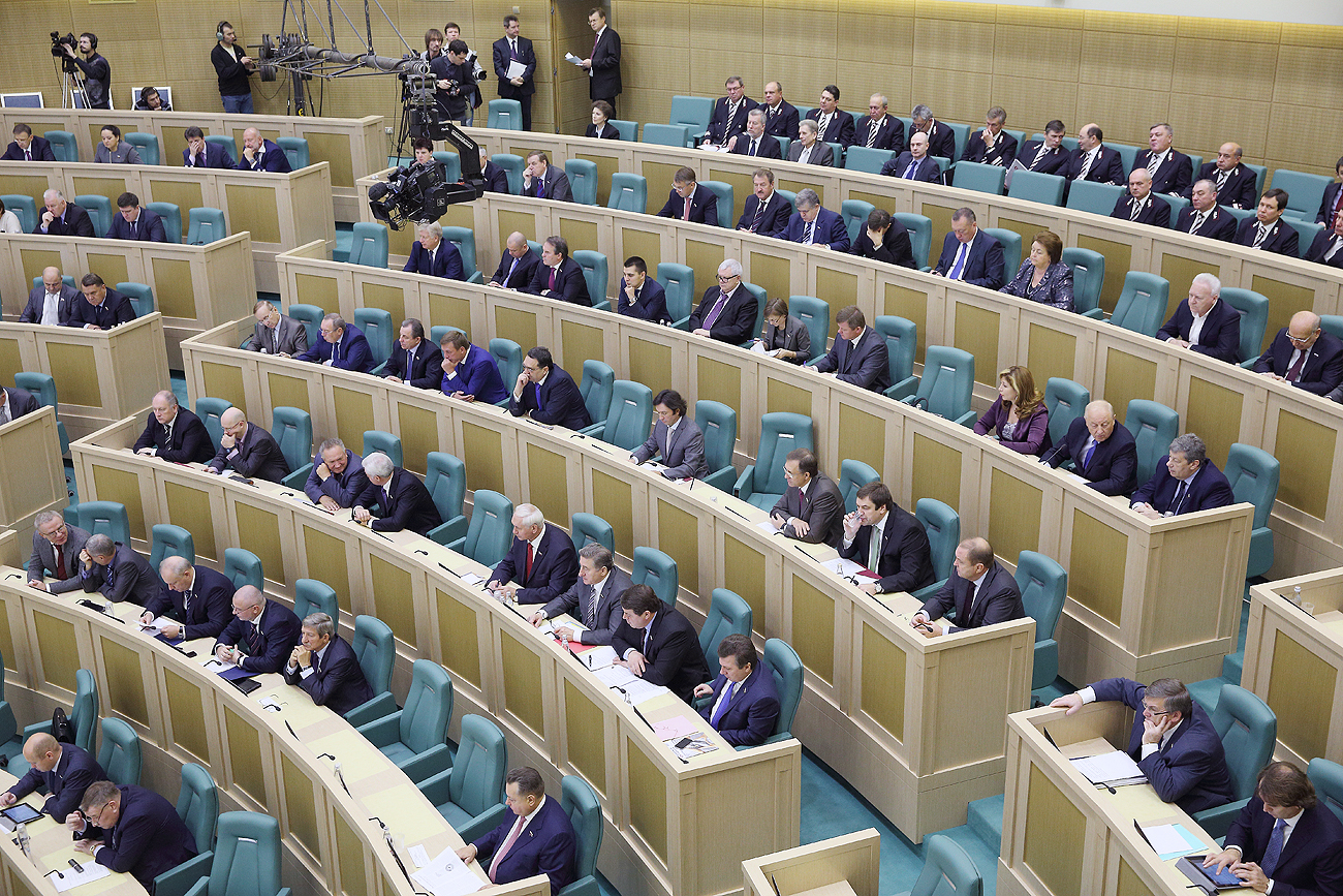 Совет Федерации поддержал кандидатуру Александра Куренкова на пост главы МЧС
