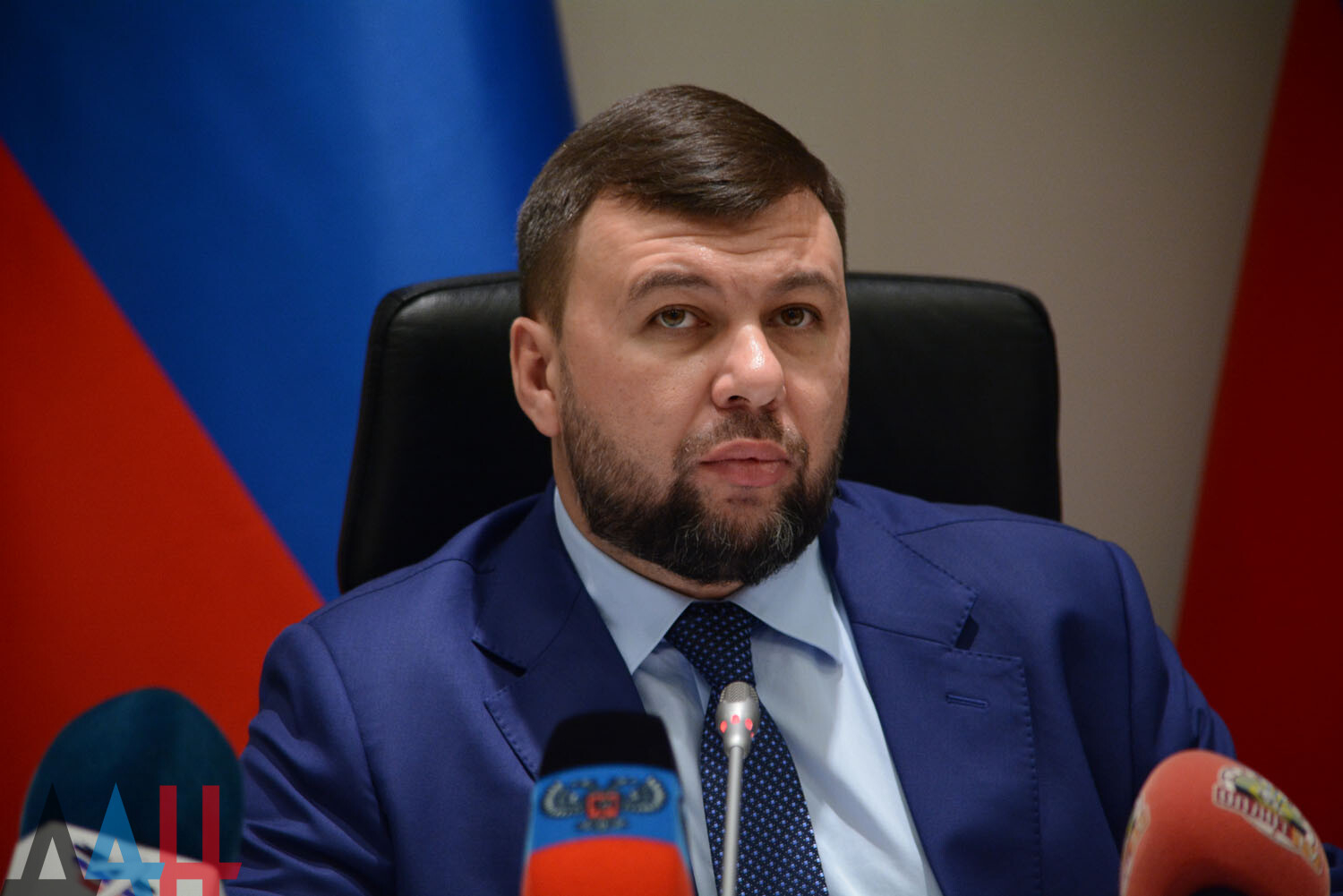 ДНР планирует восстановить аэропорты Донецка и Мариуполя