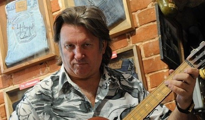 Юрий Лоза рассказал, что за Ивана Урганта пишут шутки