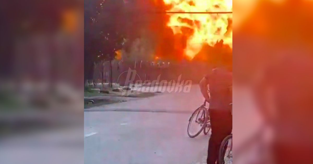 Мощный взрыв произошел на заправке в Дагестане