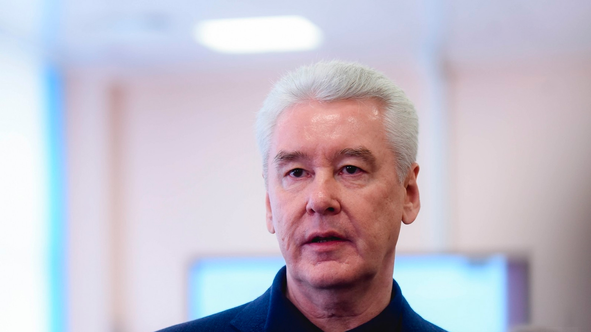 Собянин: в Москве с 1 сентября заработает приложение для отслеживания мигрантов