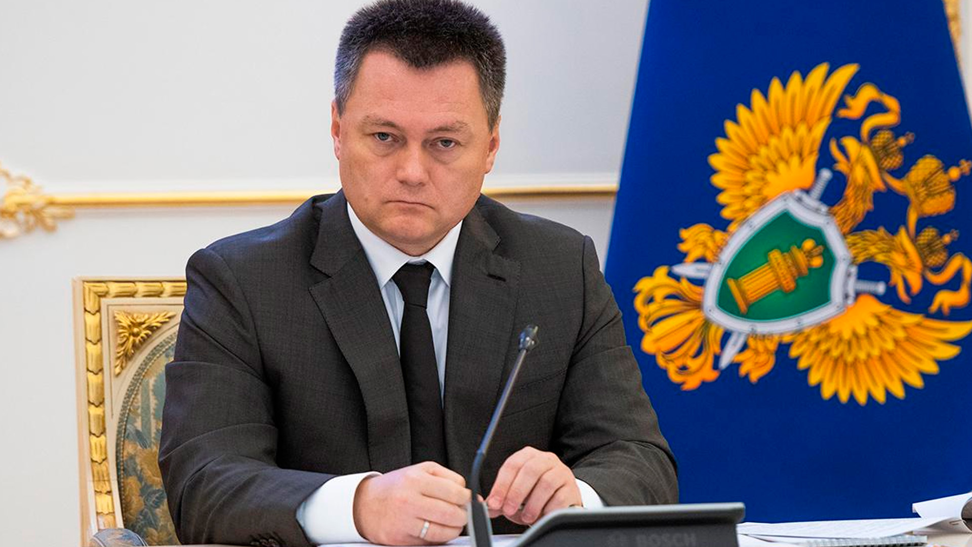 Генпрокурор Краснов выдвинул свою кандидатуру на пост главы ВС