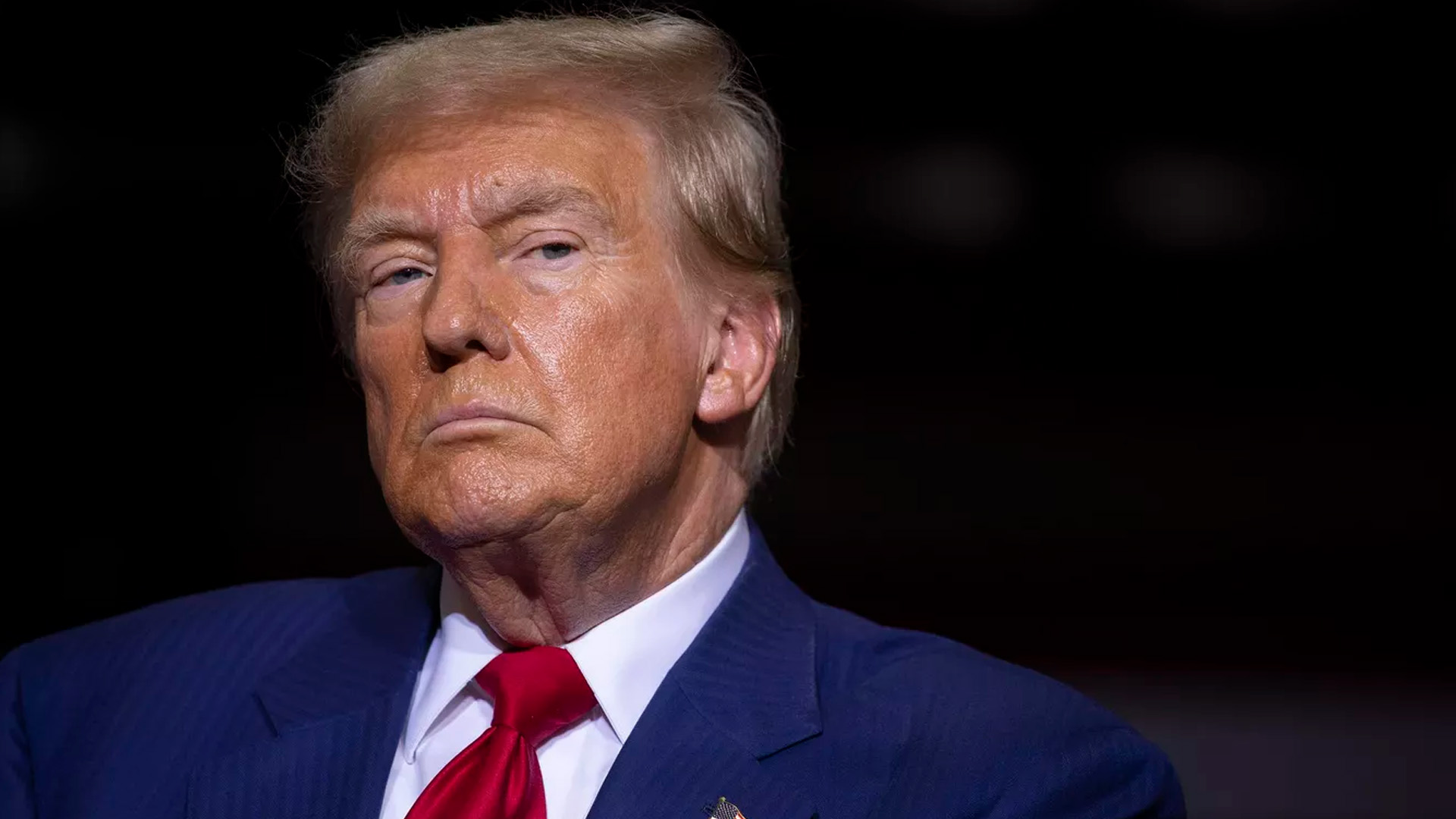 Трамп пригрозил Украине санкциями