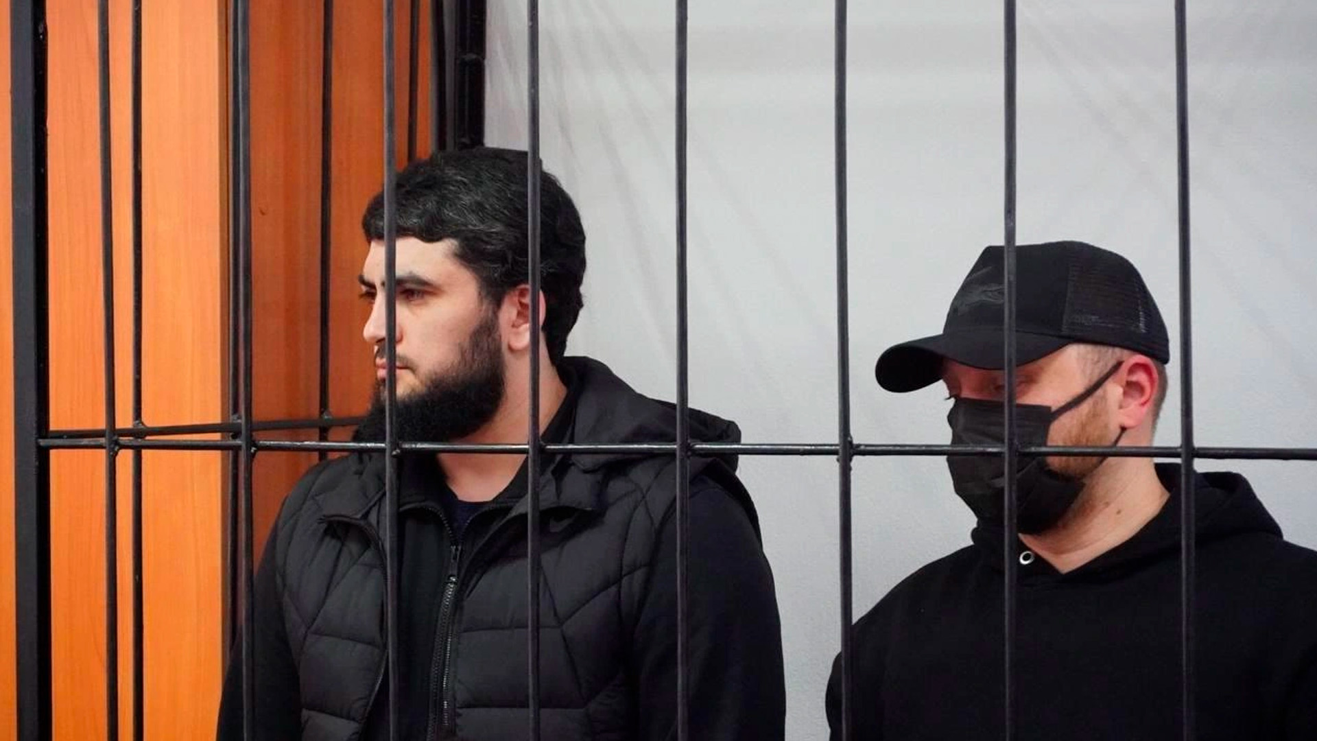 Прокурор запросил почти 10 лет для обвиняемых в отравлении «Мистером сидром»