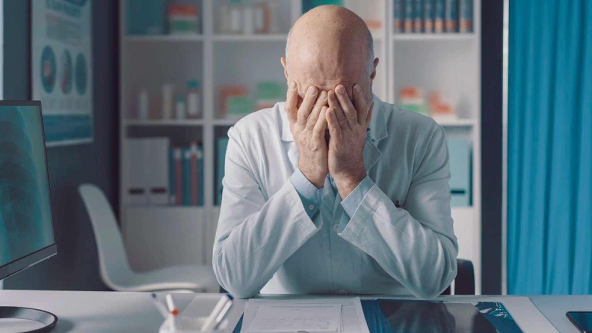 Юрист рассказал о праве сотрудников на компенсацию за выгорание