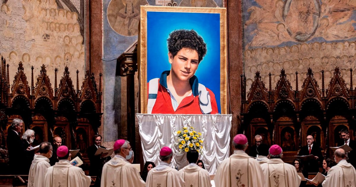 Ватикан канонизировал 15-летнего «инфлюенсера Бога»