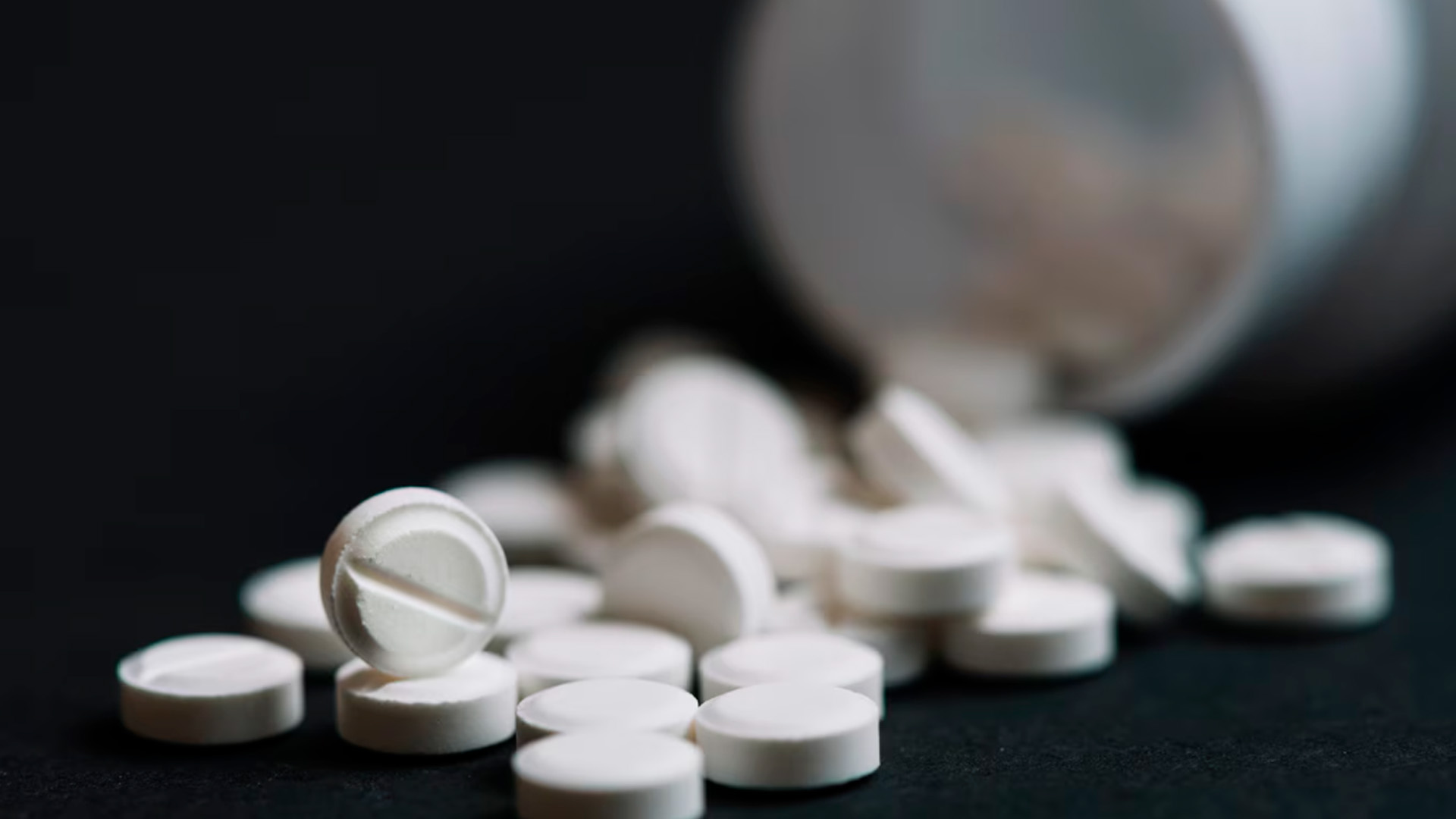 Врач опроверг теорию Трампа о влиянии парацетамола на развитие аутизма у детей