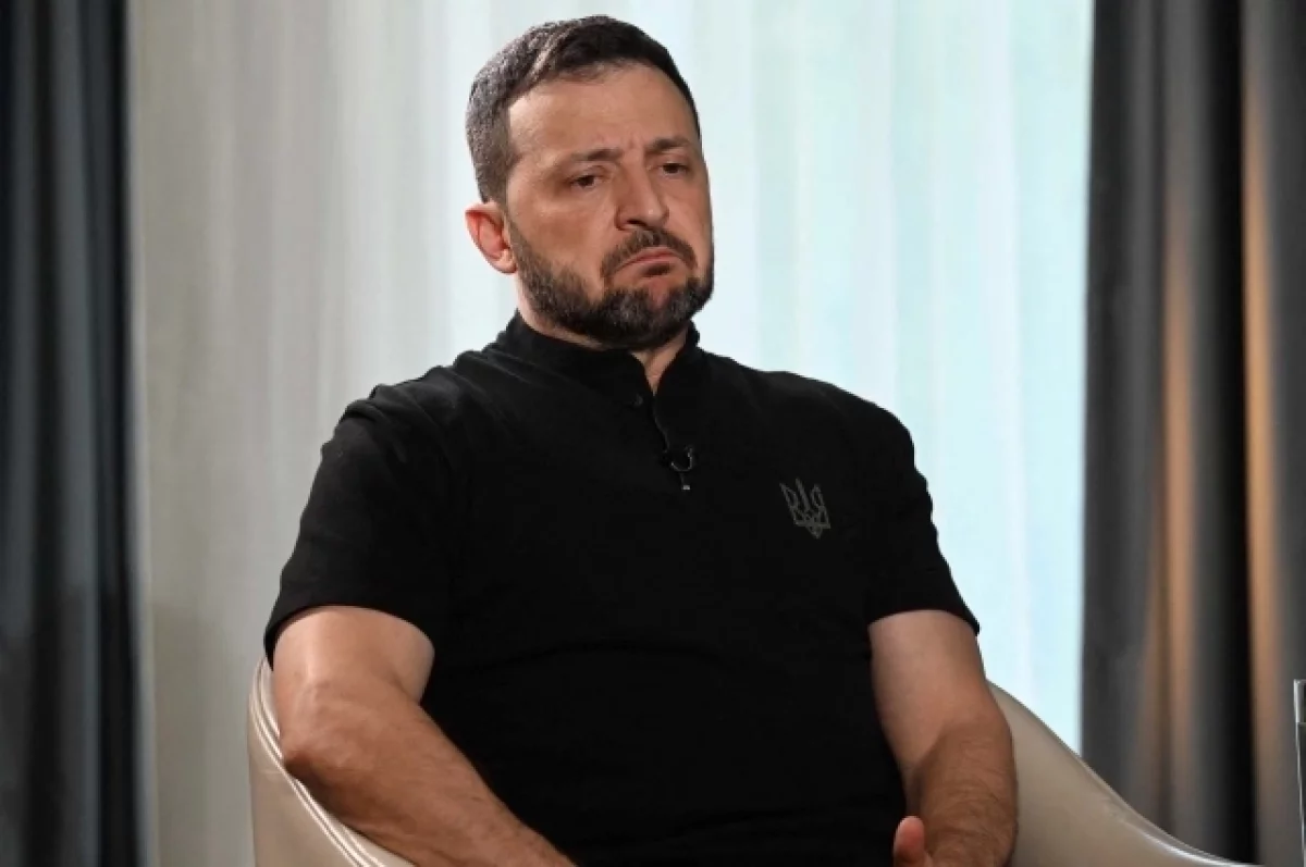 Почему Зеленский ничего не делает для вывода солдат ВСУ из Красноармейска, выяснил эксперт