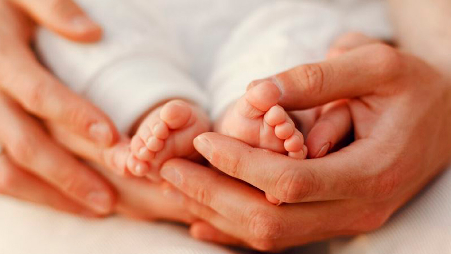 До 1 млн рублей решили увеличить пособие по беременности и родам в России