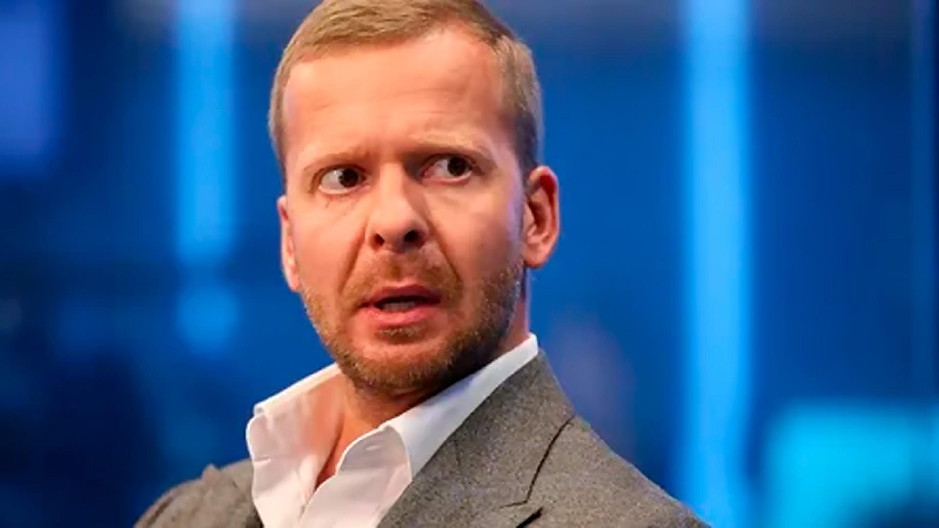 Защищавшего русский язык латвийского депутата задержали в Эстонии