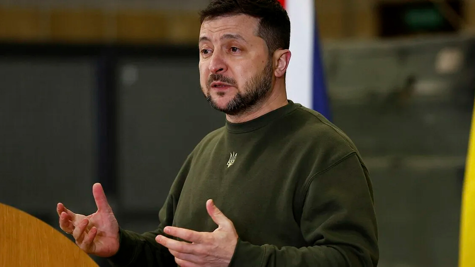На Украине возникла пытающаяся ослабить власть Зеленского коалиция