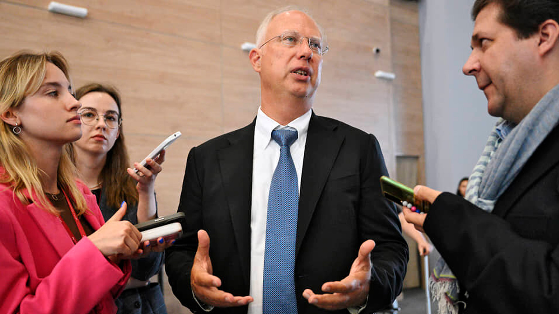 Дмитриев заявил, что РФ и Украина близки к дипломатическому решению конфликта