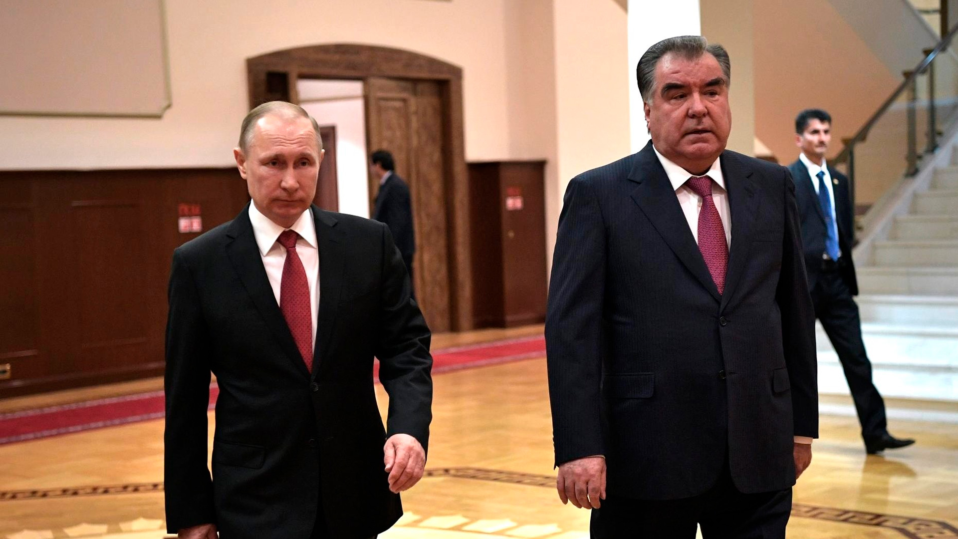 Путин: Россия и Таджикистан активно развивают оборонное сотрудничество