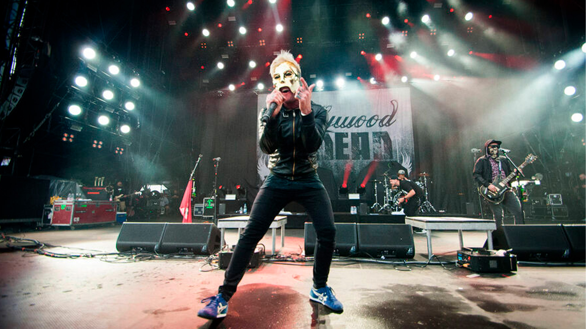 Американская рок-группа Hollywood Undead отменила концерты в России