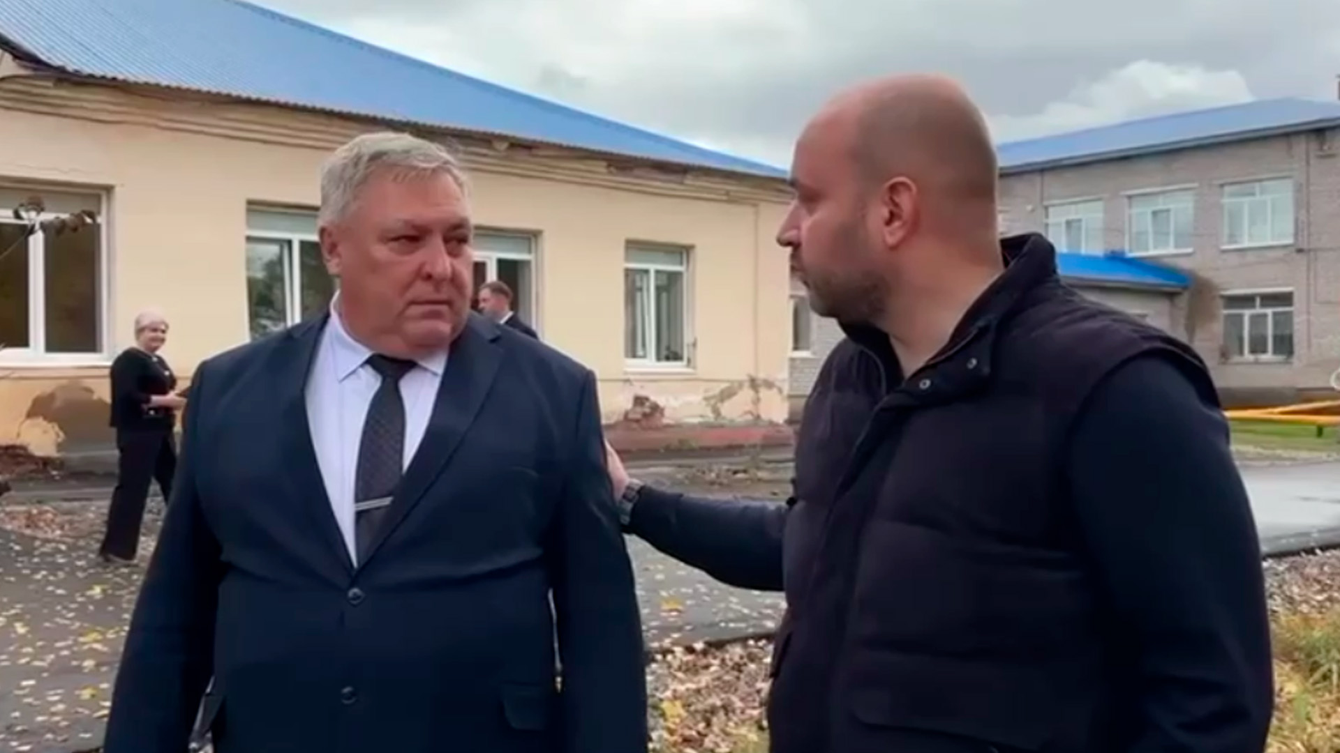 До 15 суток ареста грозит губернатору Самарской области, грубо уволившего подчиненного