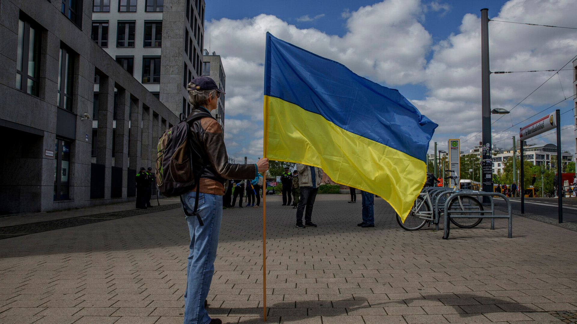 Швейцария ограничила прием беженцев из западных регионов Украины