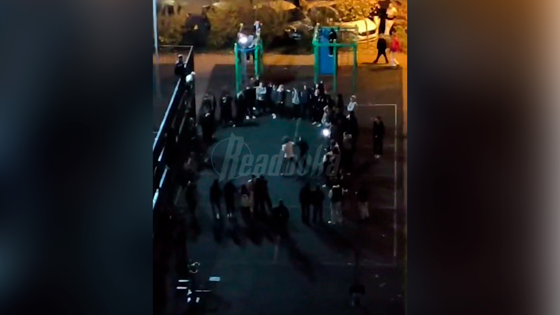 Банда подростков устроила «бойцовский клуб» прямо во дворе дома в Краснодаре