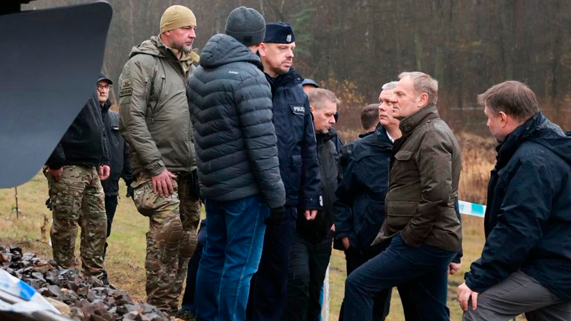 Железнодорожные пути, следовавшие на Украину, подорваны под Варшавой