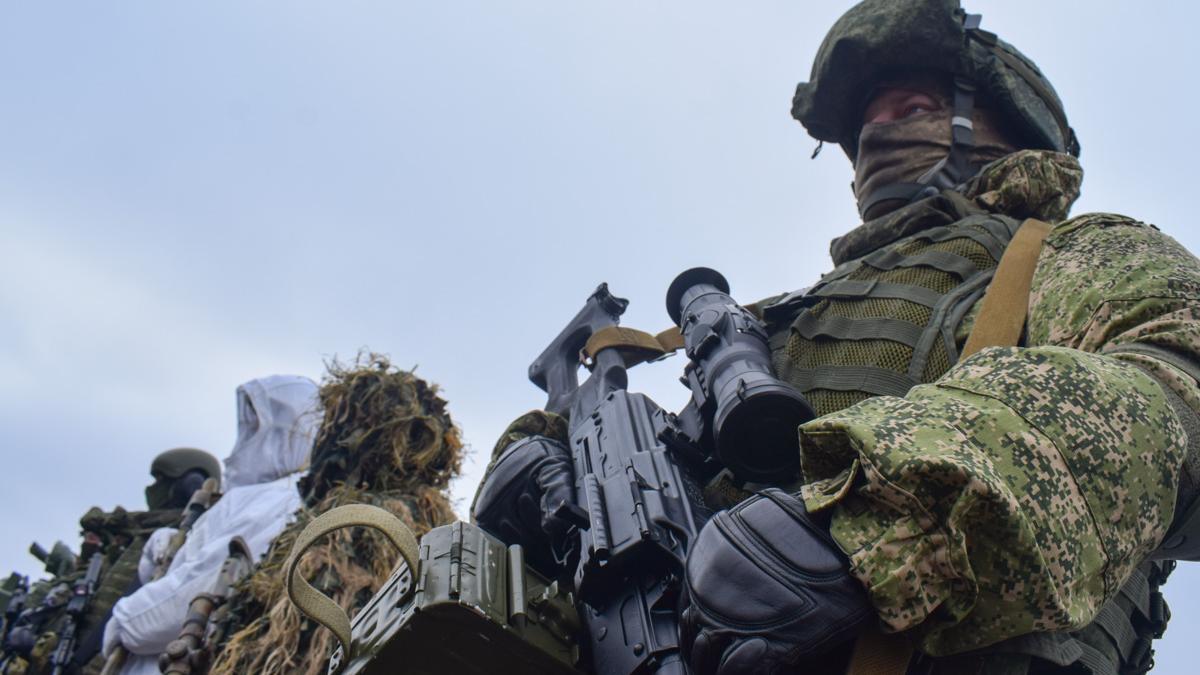 Иностранцев, служивших по контракту в ВС РФ, не будут выдворять из страны