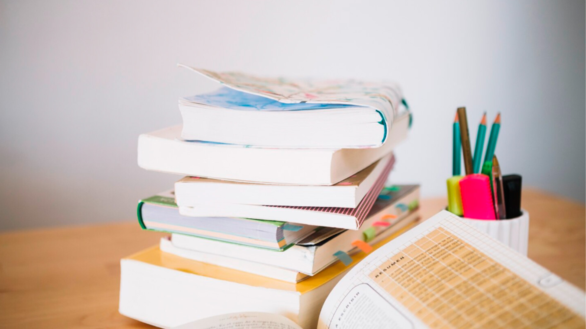 В Москве старшеклассник совершил нападение на учительницу