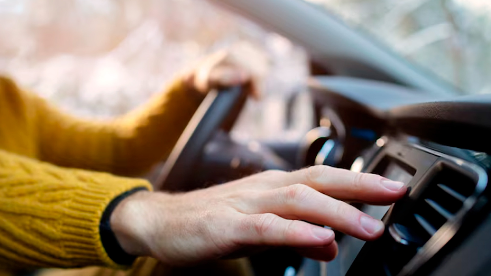 Могут ли оштрафовать за длительный прогрев двигателя, объяснил эксперт